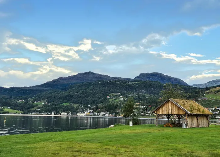 Awesome In With House Sea View *