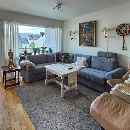 Awesome In With House Sea View Apartament Ulvik