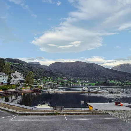 Awesome In With House Sea View Apartament Ulvik