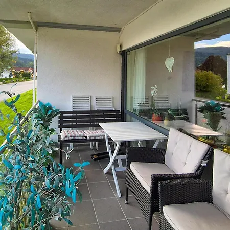 Apartament Awesome In With House Sea View *